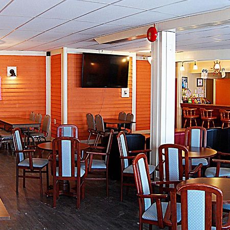 Anchor Inn Hotel And Suites Twillingate Exterior foto