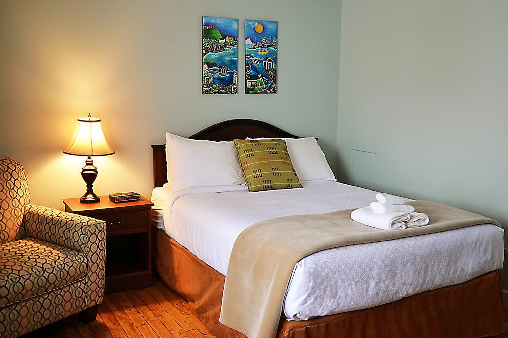 Anchor Inn Hotel And Suites Twillingate Habitación foto